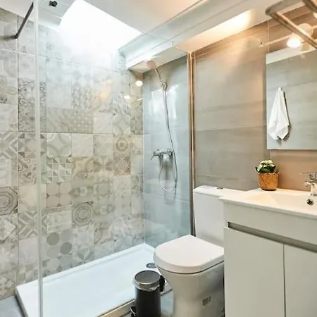 Timeless Loft At The Village Apartment