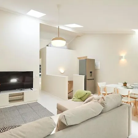 Apartment Timeless Loft At The Village